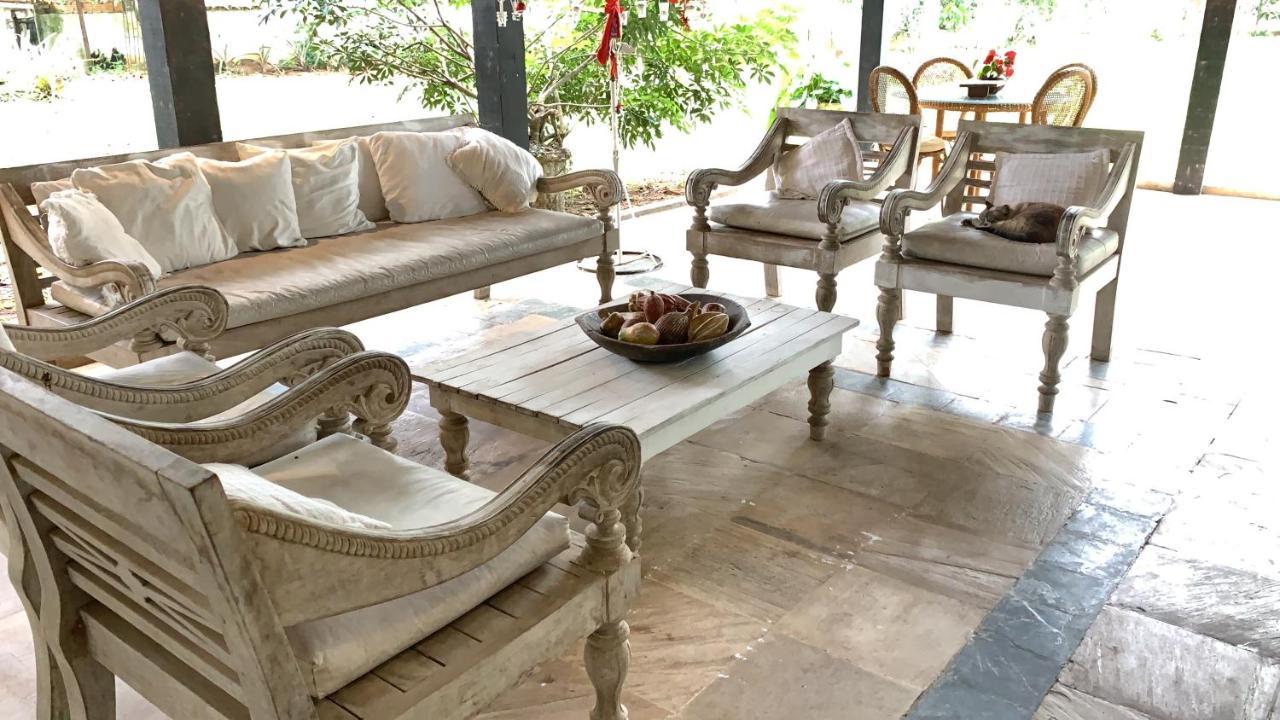 Peixe Crew Manguinhos Bed & Breakfast Armacao dos Buzios ภายนอก รูปภาพ