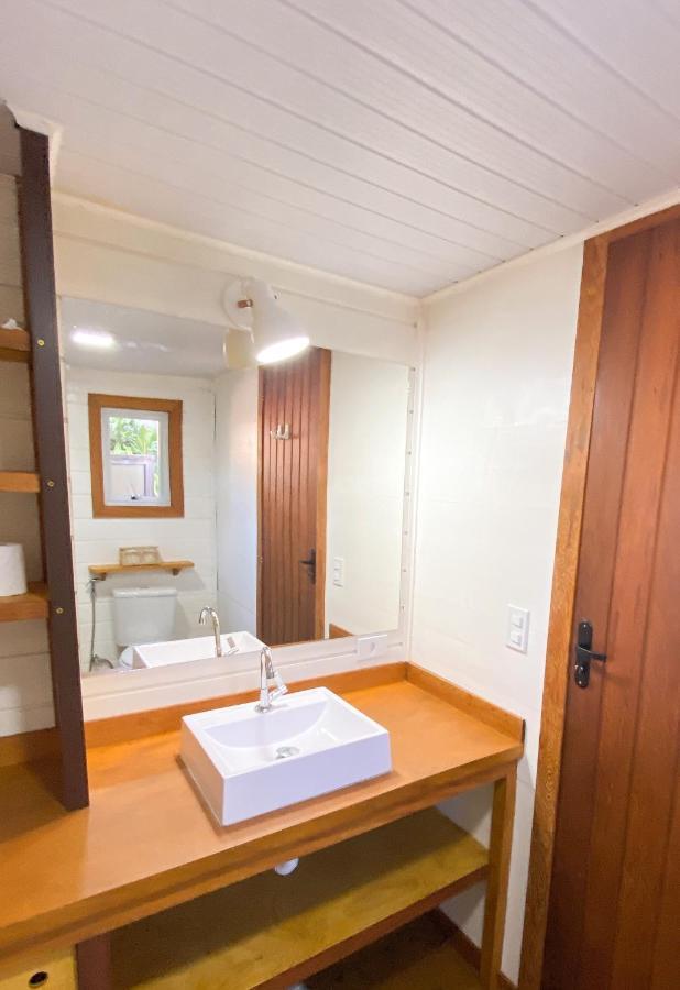 Peixe Crew Manguinhos Bed & Breakfast Armacao dos Buzios ภายนอก รูปภาพ
