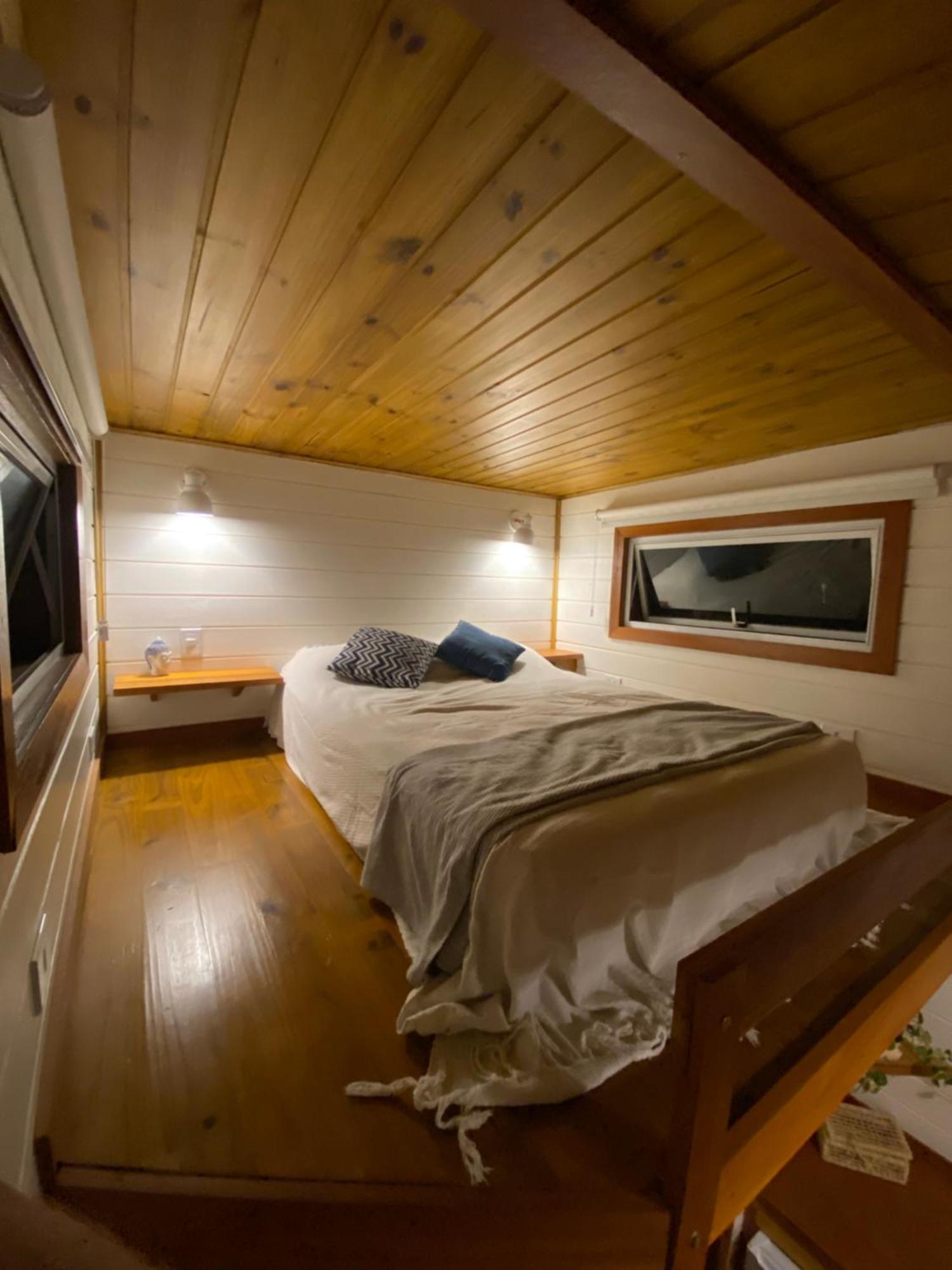 Peixe Crew Manguinhos Bed & Breakfast Armacao dos Buzios ภายนอก รูปภาพ