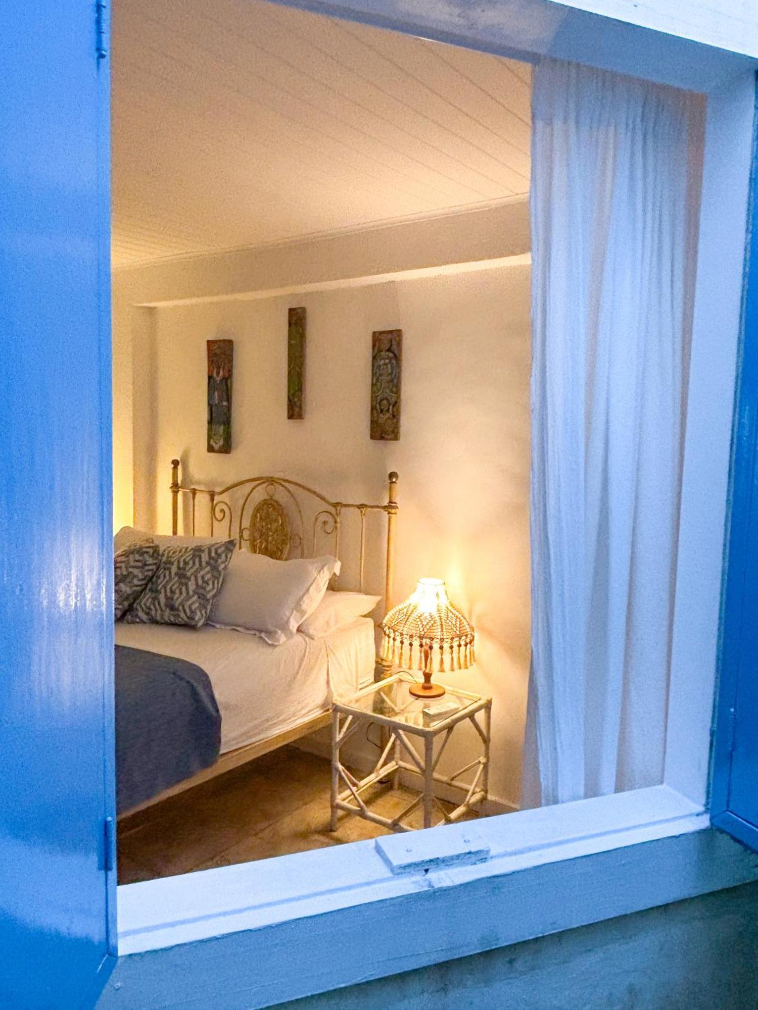 Peixe Crew Manguinhos Bed & Breakfast Armacao dos Buzios ภายนอก รูปภาพ
